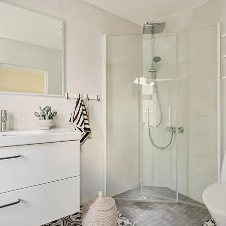 Appartamento Stylish Seaview In *
